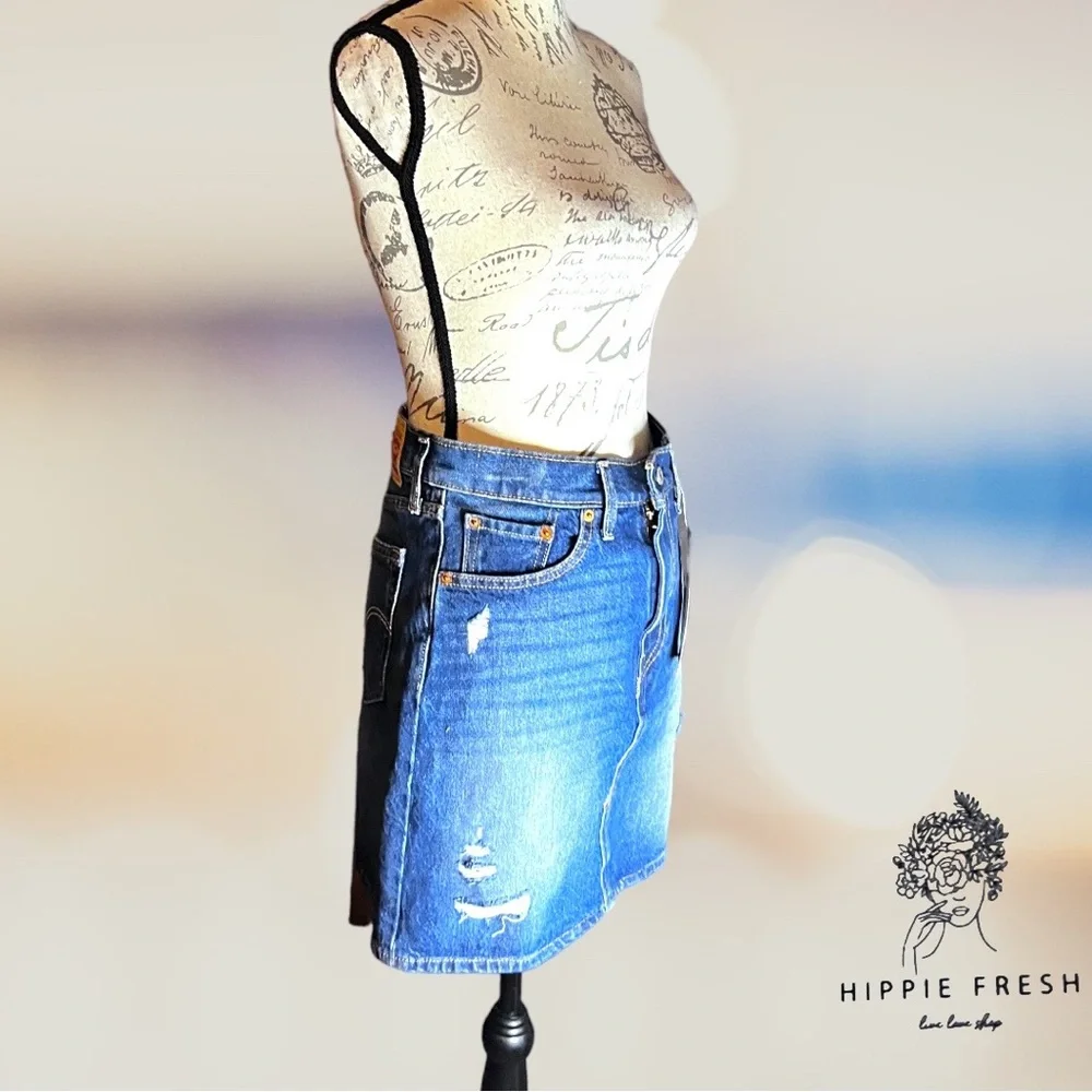 LEVIS High Rise Deconstructed Denim Mini Skirt New W Tags S27